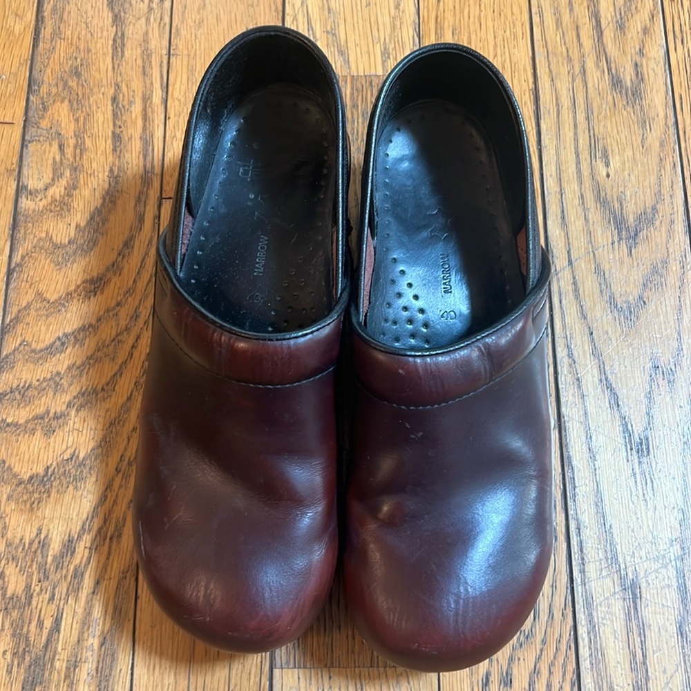 Women’s danskos size 40